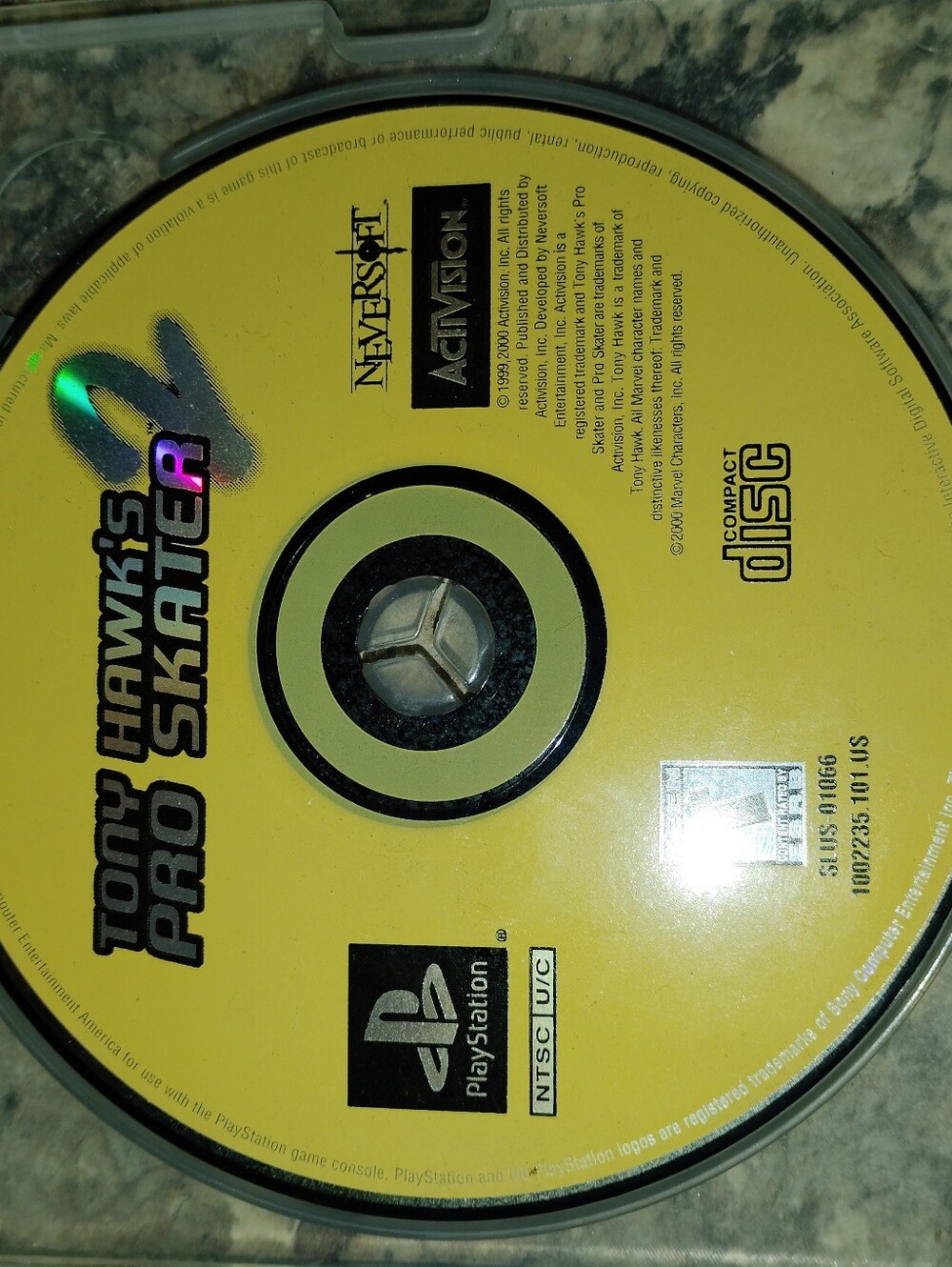 Sony PlayStation 2 Black Memory Card with Two Game Discs (Black/Yellow) - Picture 2 of 4